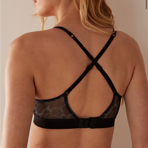 BNWT Floral Pink Bralette - Picture 3 of 5